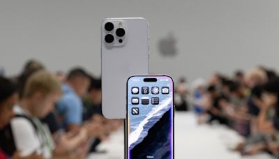 爆料大神開箱iPhone 16 Pro！賈伯斯47年傳統「蘋果貼紙沒了」