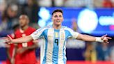 Julián Álvarez se une a Messi, Forlán y Romário