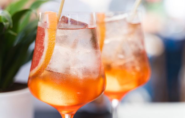 The Original Ratio For A Delicious Aperol Spritz Works Every Time