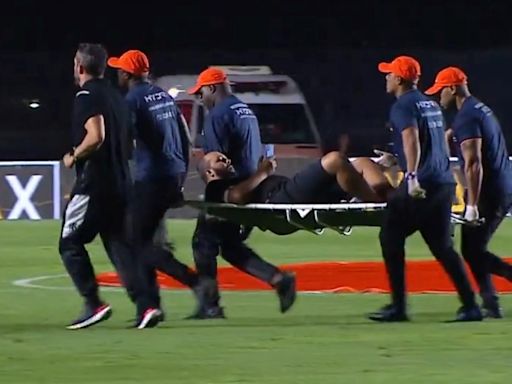 Video: un hincha del Vasco da Gama pateó un penal y se fracturó en un partido de la Copa de Brasil