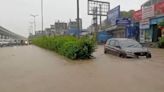 Gurgaon rains: Golf Course Road, where a DLF flat was sold for Rs 100 crore, is in waist-deep water. Watch