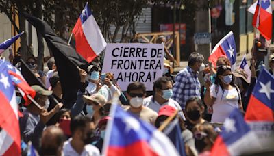 Chile tiene 28 mil migrantes con órdenes de expulsión