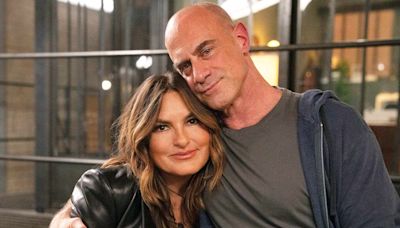 Mariska Hargitay Thought She 'Should' Kiss Christopher Meloni in That Intense 'SVU' Scene: 'Our Chemistry is Undeniable'