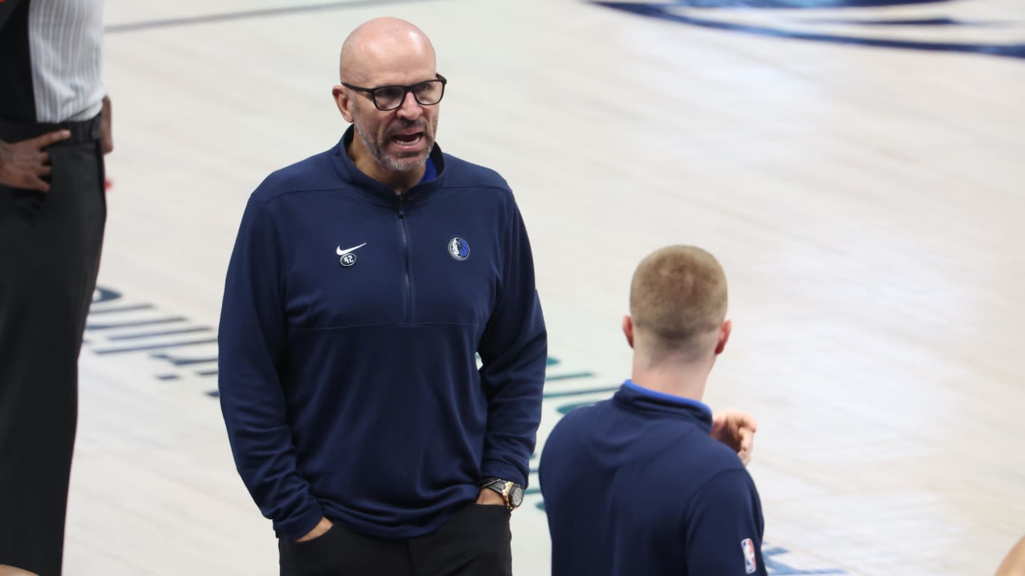 Mavericks' Jason Kidd Visits Steelers Training Camp to See Mike Tomlin