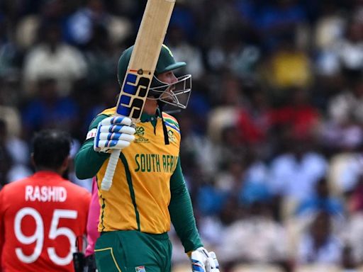 Quinton de Kock's innings was the difference, admits England skipper Jos Buttler