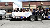 Sedro-Woolley softball team celebrates state title with parade