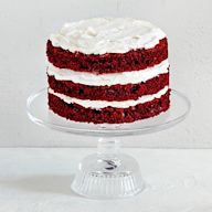 A cake with a distinctive red color and a slightly tangy flavor, often topped with cream cheese frosting. A Southern classic that has become popular across the United States. Can be made in a variety of styles, from simple sheet cakes to multi-layered cakes with fillings and decorations.
