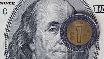 DÓLAR HOY - Peso mexicano cae en día clave: Banxico y debate EEUU; tipo de cambio Por Investing.com