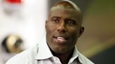 Terrell Davis says United banned him after flight incident. Airline says it was already rescinded