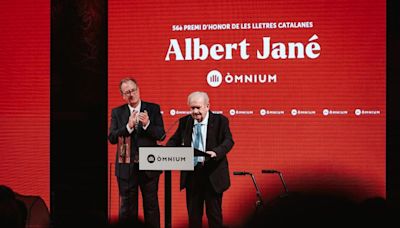 Albert Jané recibe el Premi d'Honor de les Lletres Catalanes