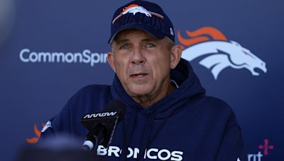 Sean Payton: Broncos will "mix it up" at quarterback to start training camp