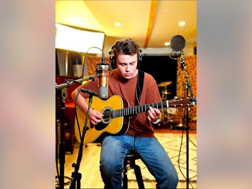 John Mayer gifts North Bay musical teen with a guitar