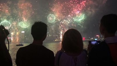 國慶煙花｜灣仔天星碼頭餐廳推煙花套餐 夫婦帶BB女來慶結婚周年