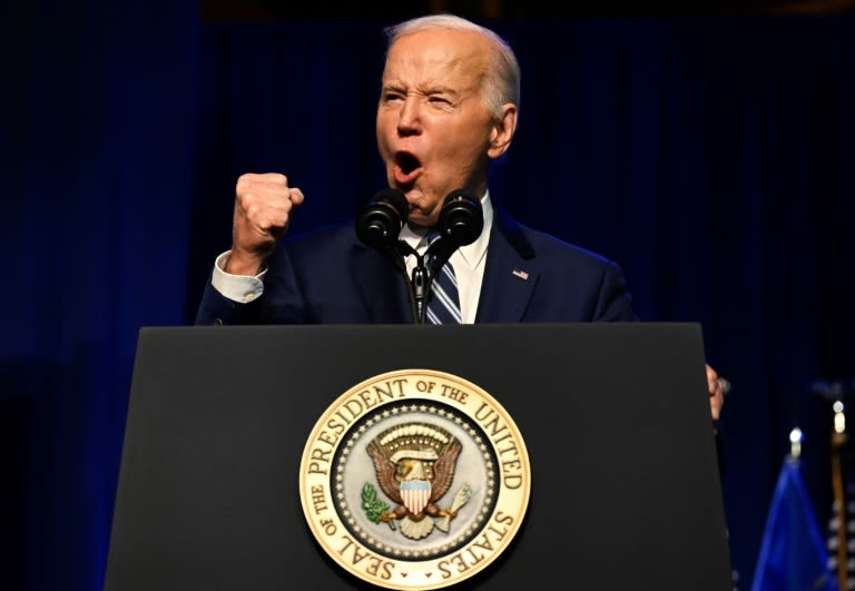 With Biden 'happy to debate,' Trump calls for duel at courthouse