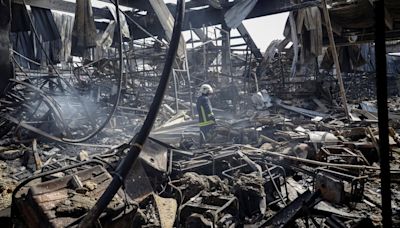 俄羅斯空襲哈爾科夫五金超市 增至18死48傷