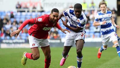 Rotherham United and Carlisle United sign former Reading defenders