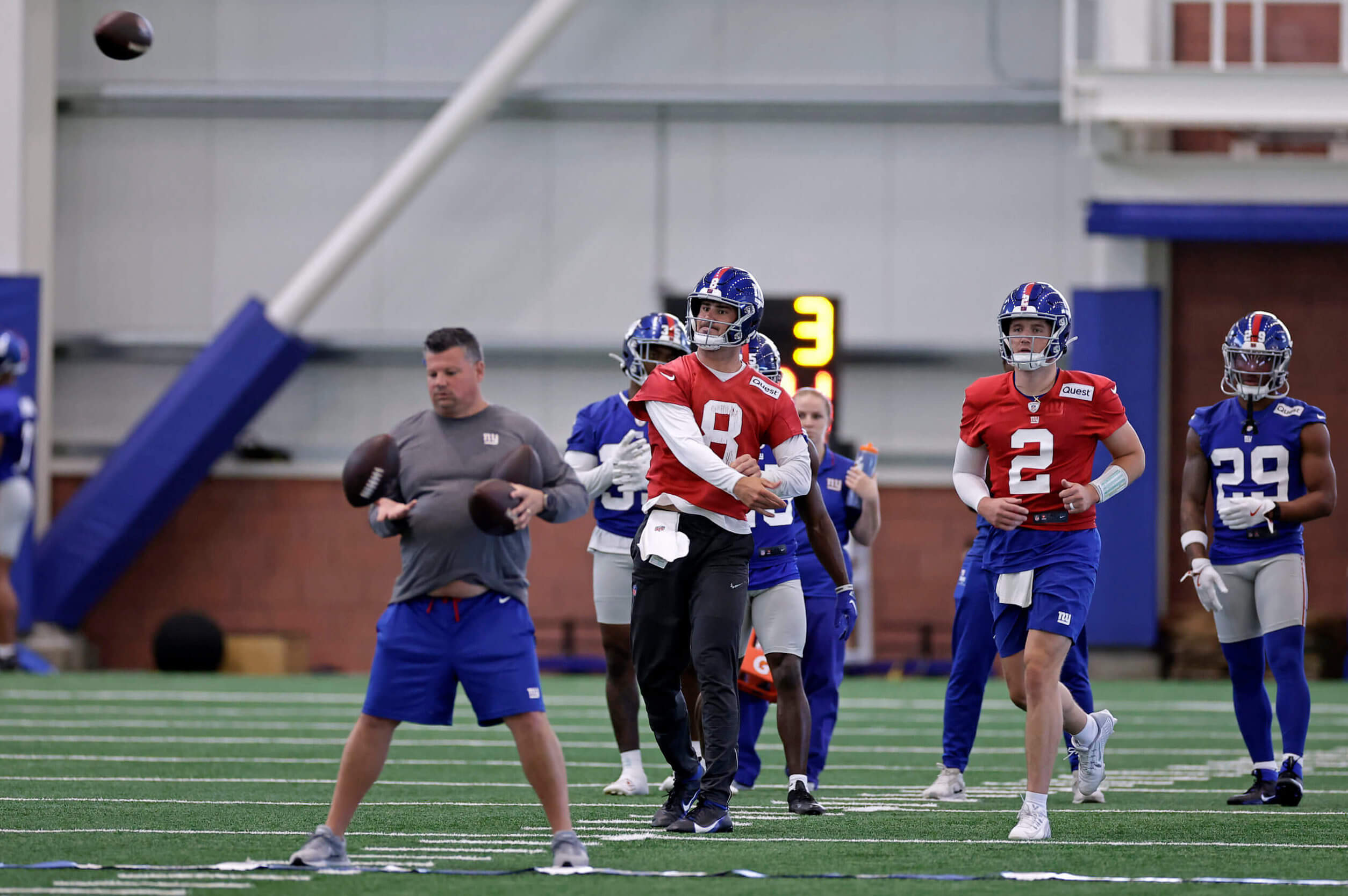 Giants OTAs: Daniel Jones has no doubt he'll be ready Week 1; Brian Daboll calling plays