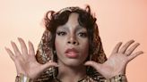 Donna Summer: un documental bucea en la “doble vida” de la diva de la música disco y cuestiona las tristes declaraciones que la acecharon hasta el día de su muerte