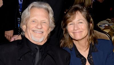 How Long Were Kris Kristofferson And Lisa Meyers Married? All About Their Love Story Amid Country Legend's Death At 88