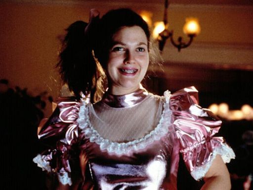 Drew Barrymore says studio made her tone down “Never Been Kissed” look: 'Too unattractive'