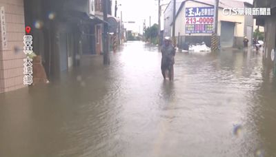 豪大雨狂下！雲林西鎮村水淹及腰 水林鄉200戶進水