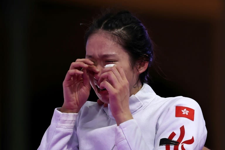 Hong Kong Young Fencers Draw Inspiration From Olympic 'Sword Queen'