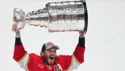 Tkachuk shouts out Calgary and chirps Oilers after Stanley Cup win | Offside