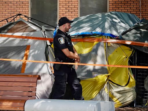 Man in his 40s found dead in 'makeshift shelter' in Montreal's Plateau-Mont-Royal borough