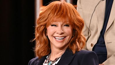 Reba McEntire Reveals She’ll Sing In ‘Happy’s Place’; Theme Song In Works