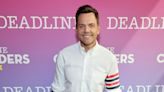 Joel McHale To Host ‘House of Villains’ For E! & USA Network Adds Social Experiment From ‘The Traitors’ Producer As Part...