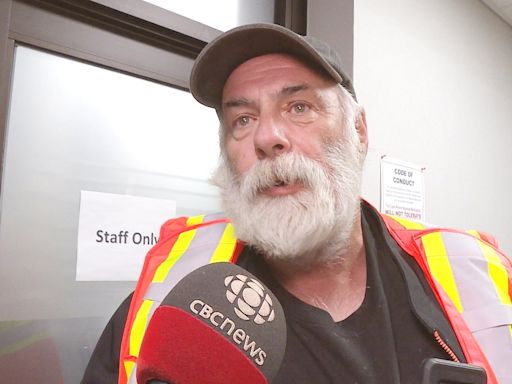 Police on standby as CBRM council decides to delay controversial tow truck bylaw