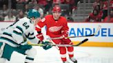 Patrick Kane returns, just misses a shot in season debut with Red Wings in 6-5 OT loss to Sharks