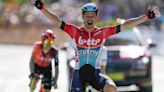 Campenaerts wins a 3-man sprint to take Tour de France stage as Pogacar keeps yellow jersey