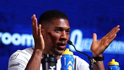 Anthony Joshua fires shots at Tyson Fury over loss to Oleksandr Usyk: ‘He’s an idiot’