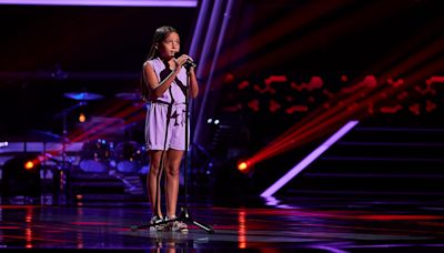 María canta por Lola Flores para enamorar a Rosario: “Lo bueno es para siempre”