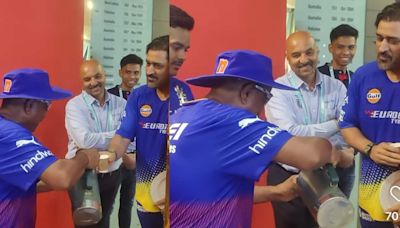 IPL: MS Dhoni enjoys a hot cup of chai as he arrives in Bengaluru ahead of Chennai Super Kings VS RCB match