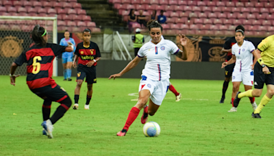 Bahia triunfa sobre o Sport e sai na frente na semi do Brasileiro A2