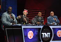 Charles Barkley, Shaq weigh in on NBA refereeing controversy, dumb two-minute report