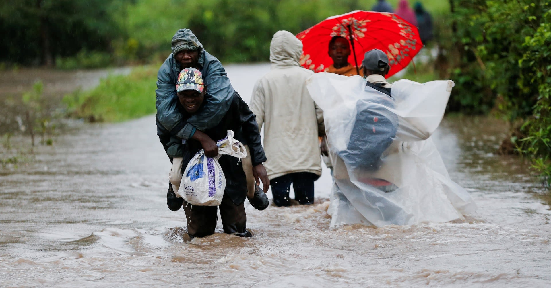 Kenya flood toll rises to 181 as homes and roads are destroyed
