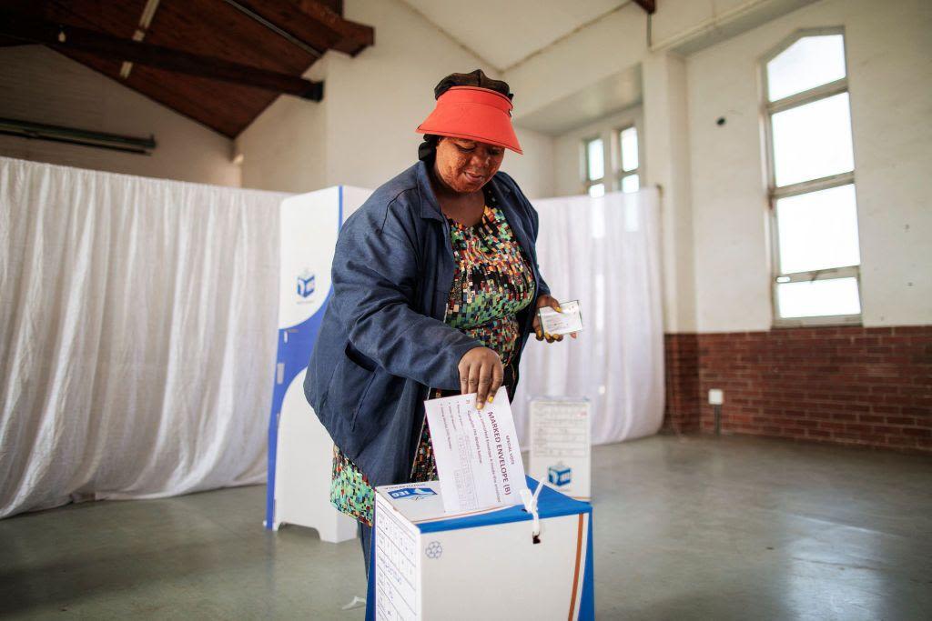 Closest election in 30 years as South Africans vote