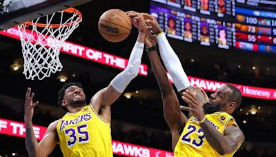 Los Lakers se ‘refuerzan’ para los ‘playoffs’ ante Nuggets