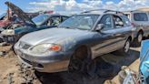 Junkyard Gem: 2000 Hyundai Elantra GLS Wagon