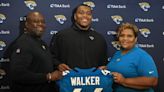 Jacksonville Jaguars sign pass rusher Travon Walker