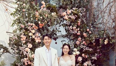 孫藝珍、玄彬慶祝結婚兩週年難得放閃！超仙隱藏婚紗照曝光，兩套都這一牌