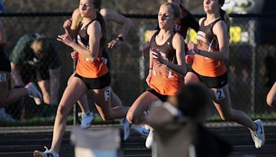 Track and Field: Cross country success carries over into spring for Bloomer