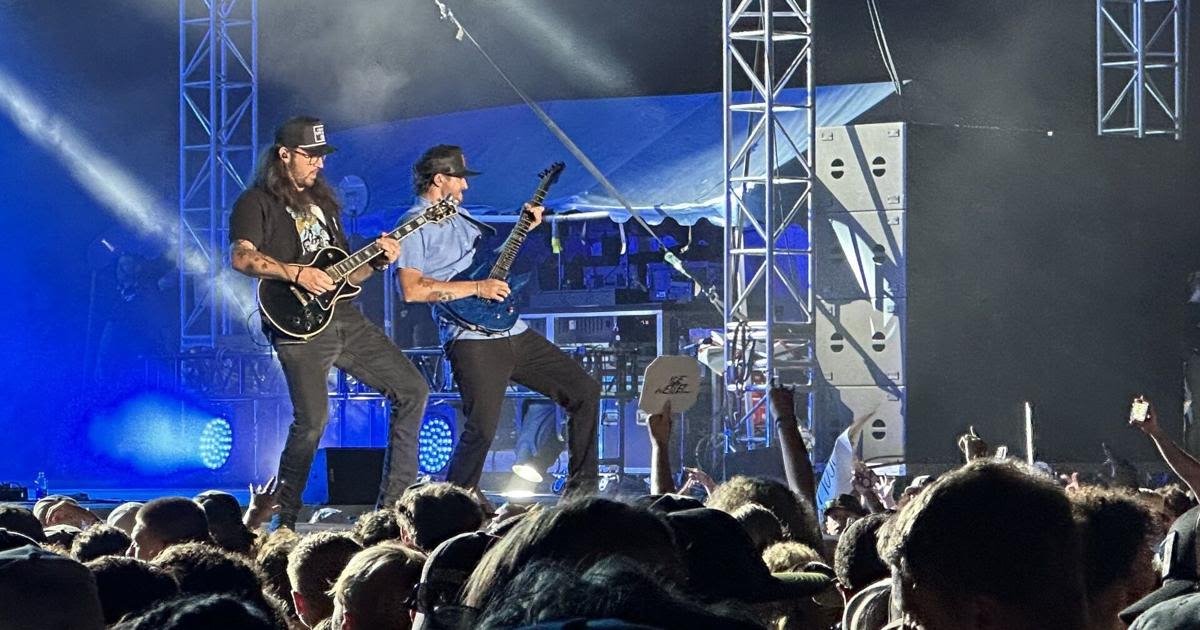 Review: Koe Wetzel and Priscilla Block gave fans something to drink along to at the Mississippi Valley Fair