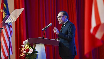 Malaysian leader Anwar says China a 'true friend' and not to be feared as Premier Li ends visit