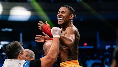 Soy una bestia. El Indio pone en alto el nombre de Cuba con una nueva corona en BKFC y un poder brutal