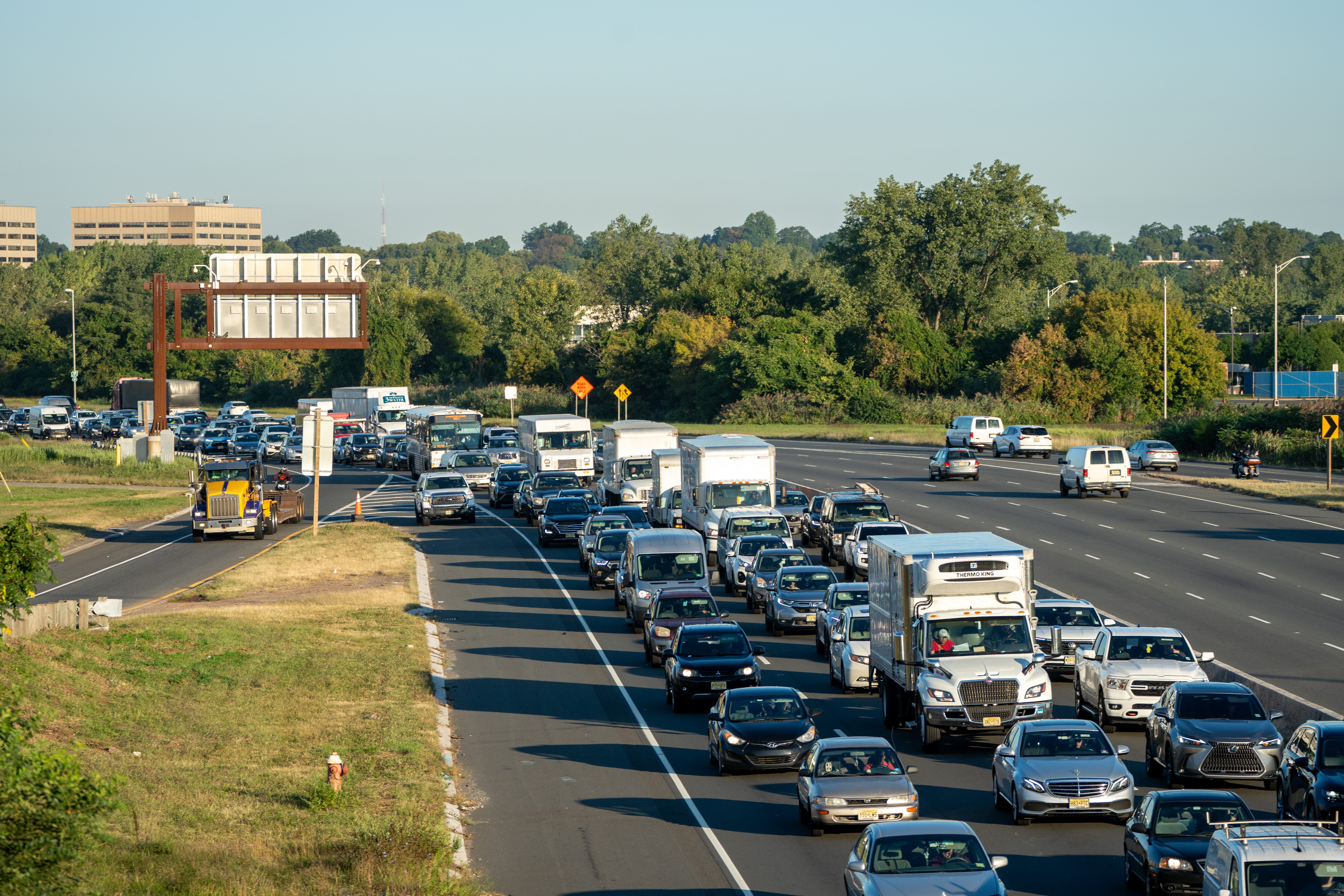 Crashes at Lincoln Tunnel and NJ highways create long list of delays for commuters