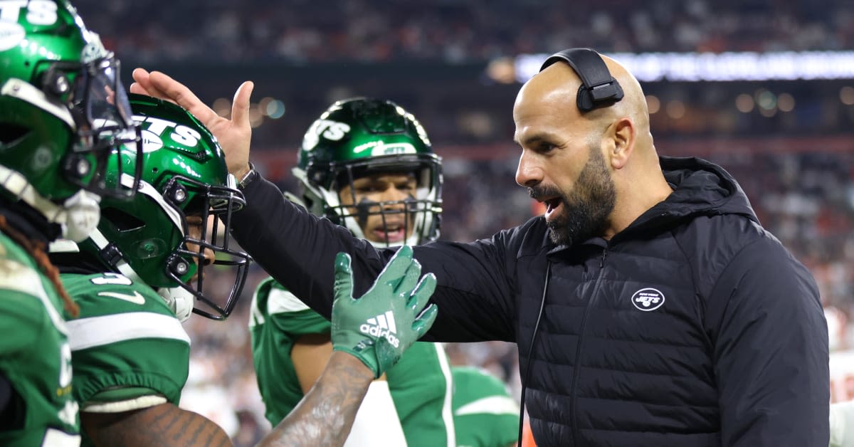 Robert Saleh Addresses Jets Offensive Play-Calling Changes